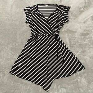 Maurices Asymmetrical Striped Faux Wrap Around Dress Large Black White Business